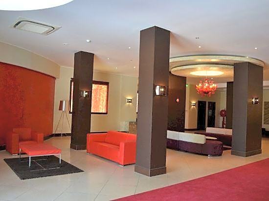 Jardy Hotel & Suites