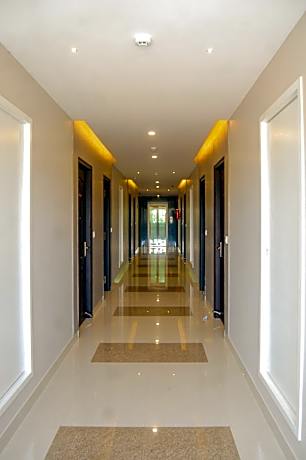 Philomena Hotel & Apartment