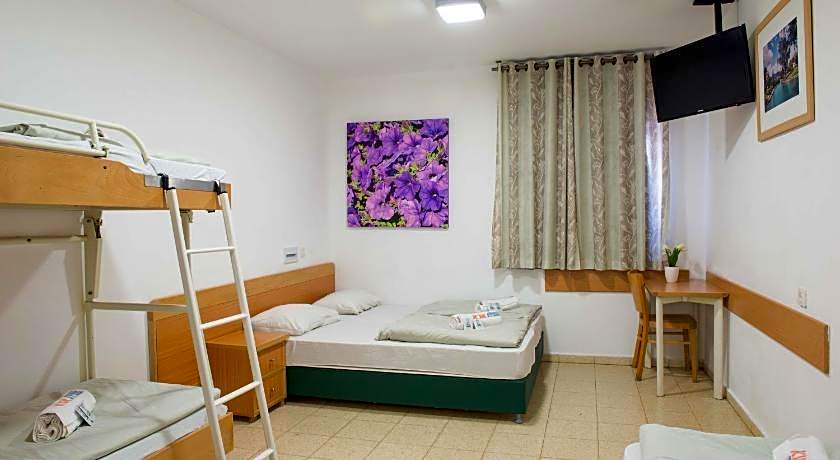 HI Maayan Harod Hostel