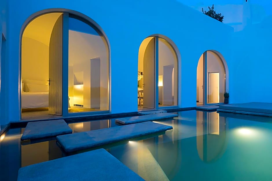 Echoes Luxury Suites