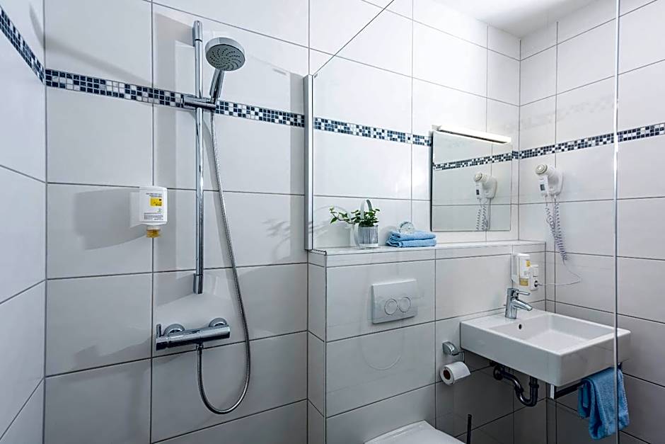 Hotel Am Wiesenweg l 24h check-in