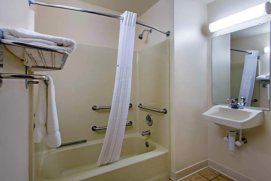 Hawthorn Suites by Wyndham Allentown-Fogelsville