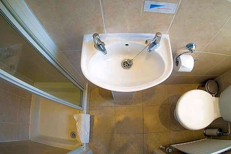 The Coast Yard B & B and Garden Chalets