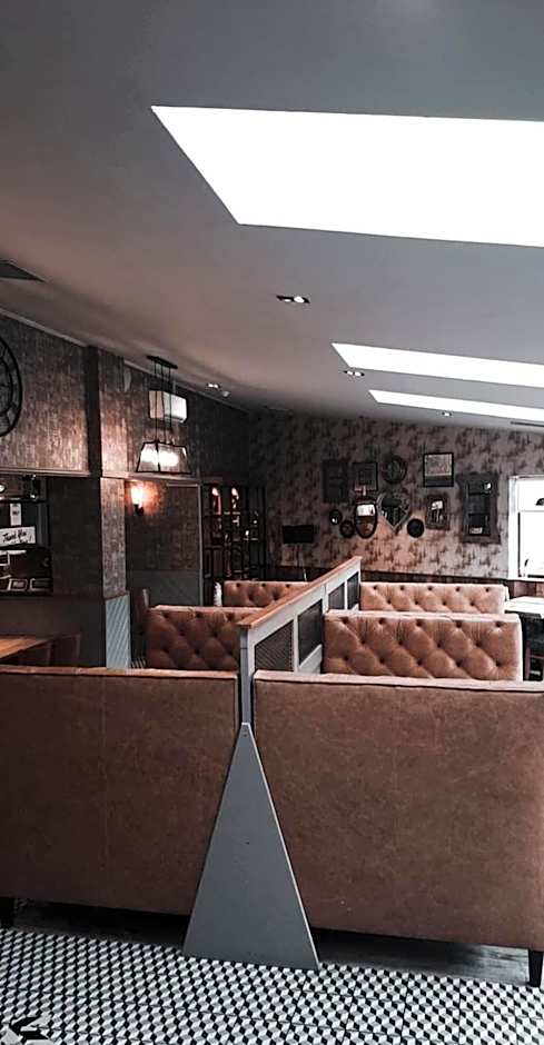 Livingston Lodge Hotel