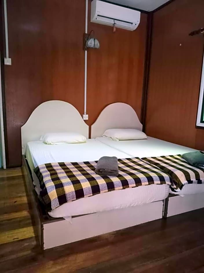 Mama's Chalet Pulau Perhentian Besar