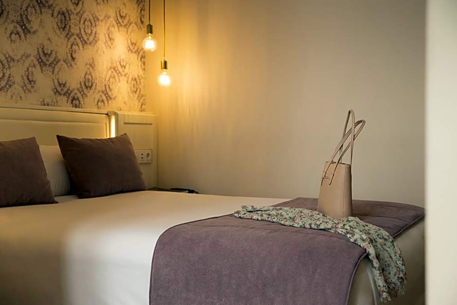 ICON BCN by Petit Palace