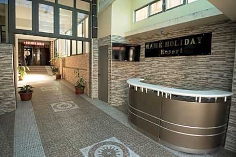 Mahe Holiday Resort Guest House