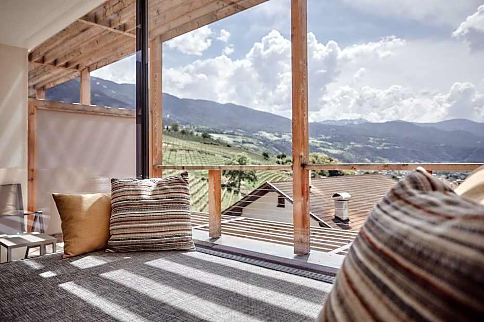 Haller Suites & Restaurant