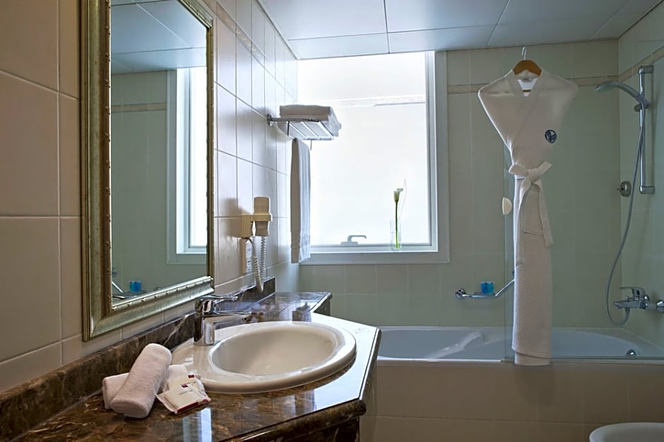 Al Maha Arjaan by Rotana