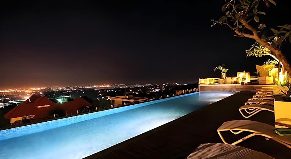 Maxonehotels At Bukit Jimbaran