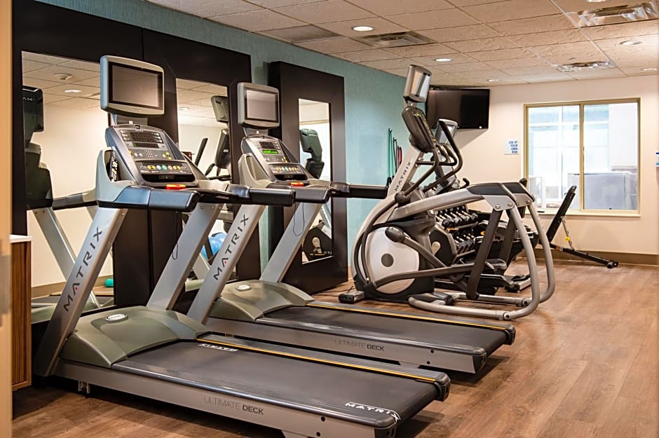Holiday Inn Express Hotel & Suites Wausau By IHG