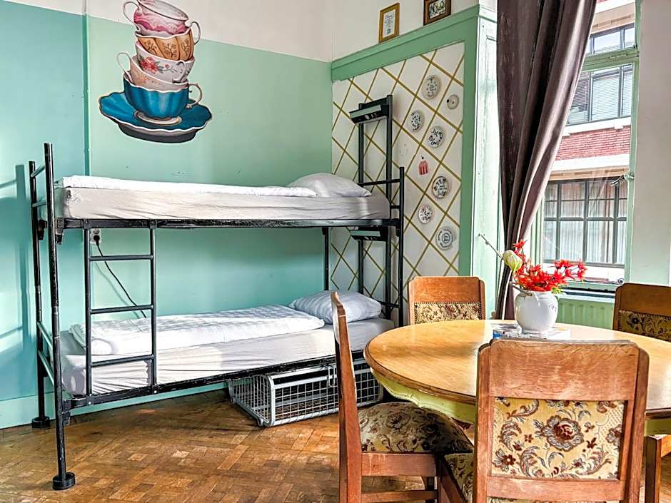 Hostel ROOM Rotterdam