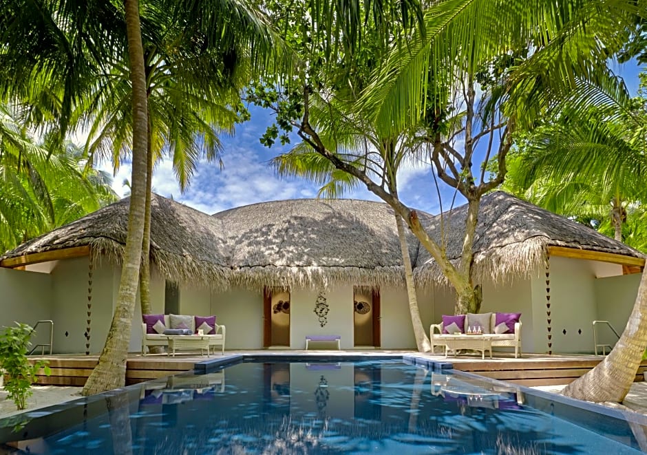 Dusit Thani Maldives