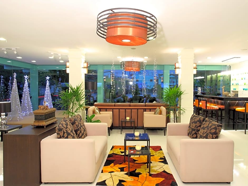 Paradise Hotel Udonthani