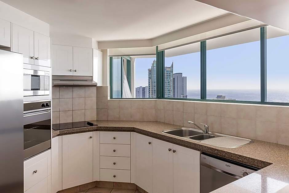 Mantra Crown Towers Surfers Paradise