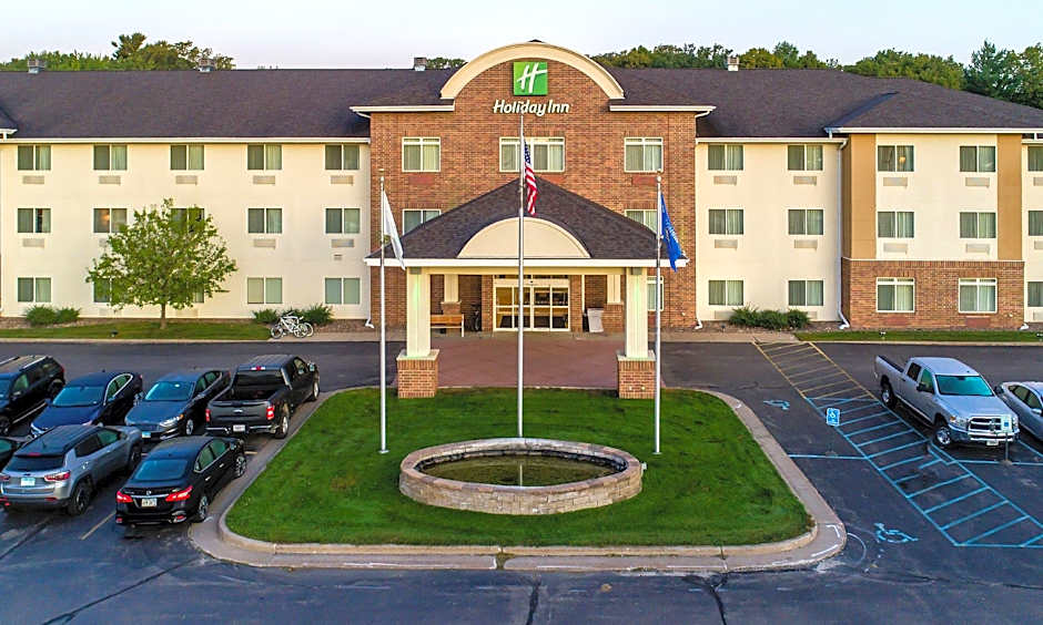 Holiday Inn Conference Ctr Marshfield by IHG