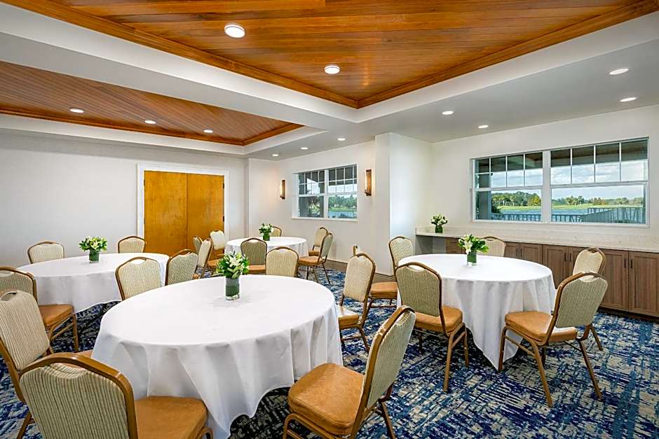 Waterfront Inn