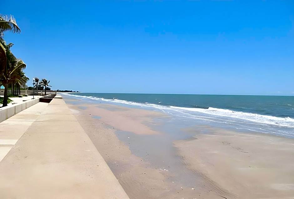 Baan Talay Samran Villa