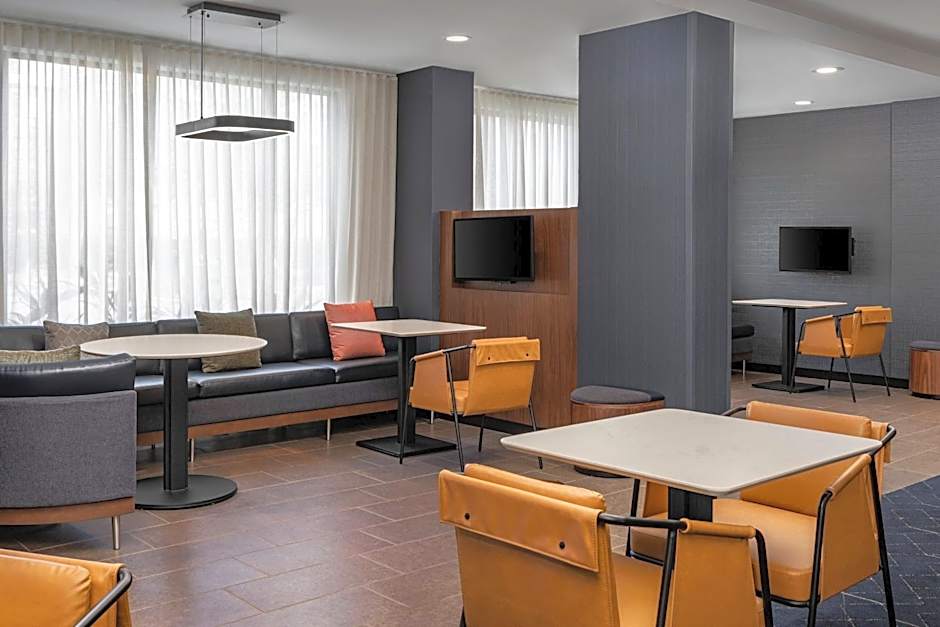 Courtyard by Marriott Jacksonville Butler Boulevard