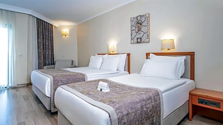 DOUBLE SINGLE USE SEA VIEW