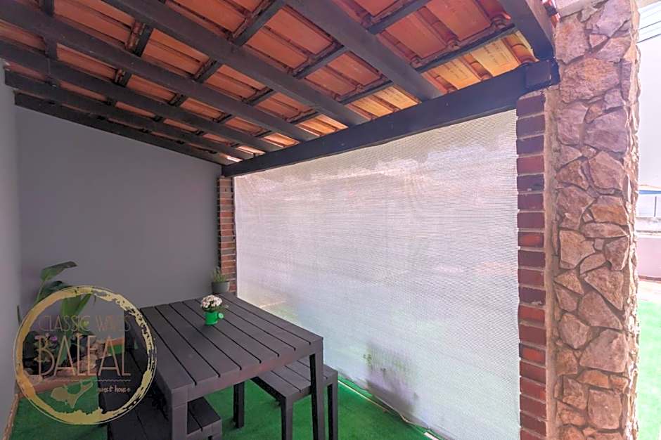 Baleal Classic Waves Guest House