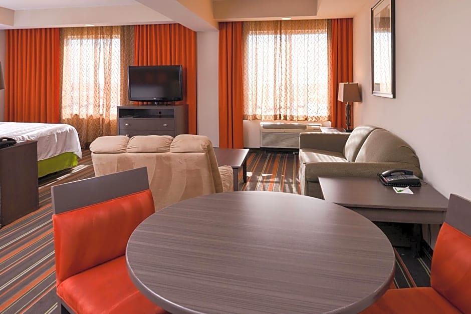 The Holiday Inn Amarillo West Medical Center, an IHG Hotel
