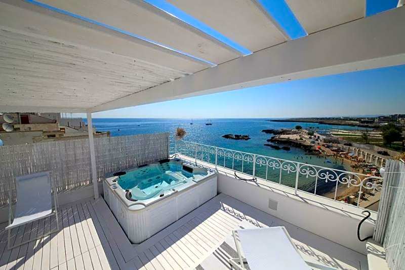 Miramare Luxury Guest House – Monopoli, LA