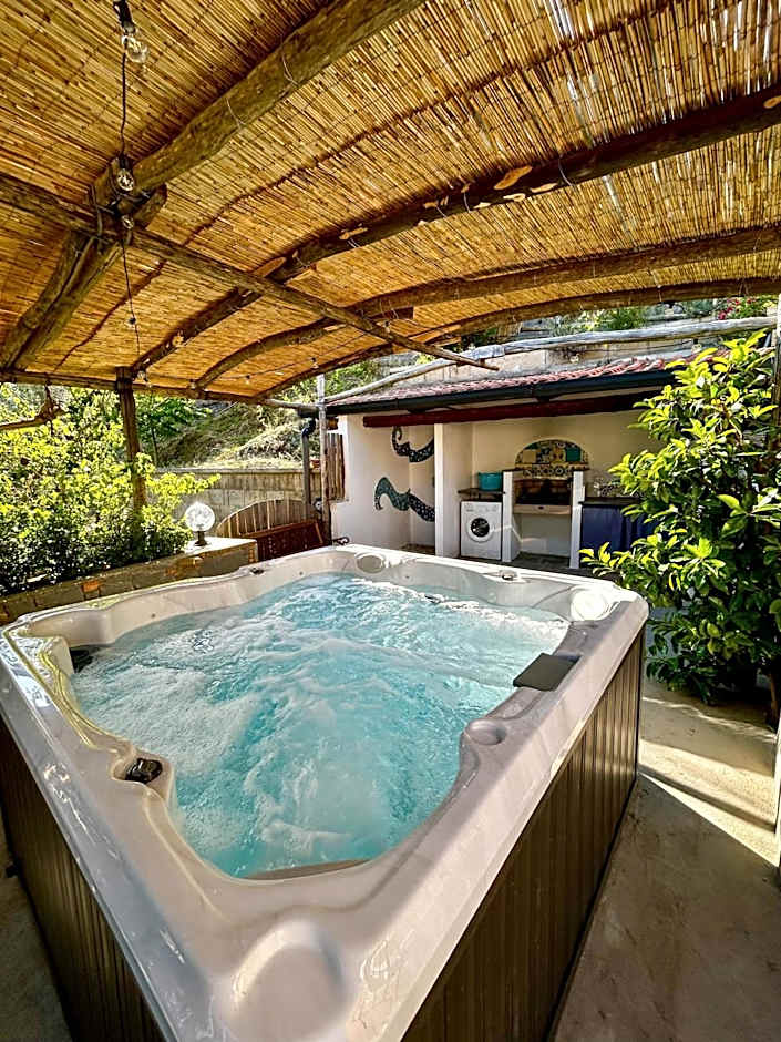 Domus Ars Home & Jacuzzi