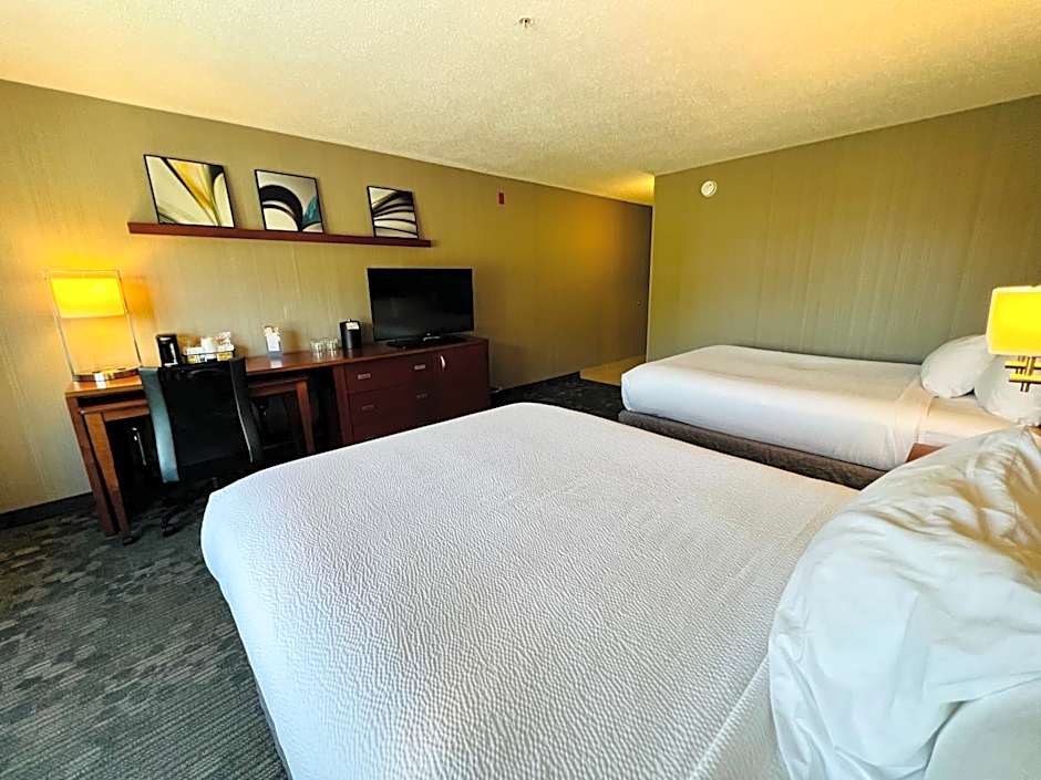 Courtyard by Marriott Traverse City