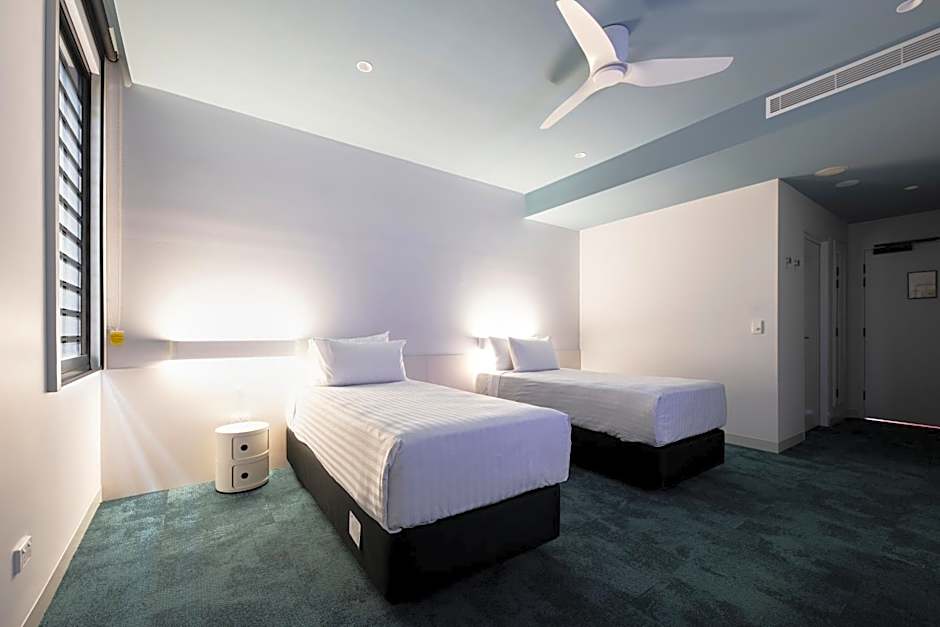 The Lodge, Blacktown - Sydney