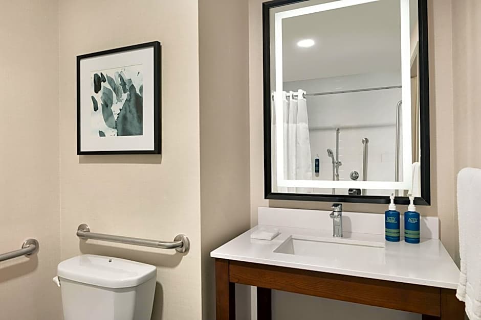 Four Points by Sheraton Penticton at the Convention Centre