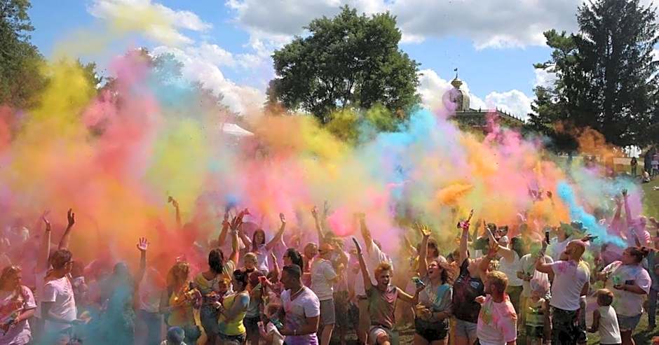 Holiday Inn Express & Suites New Martinsville By IHG