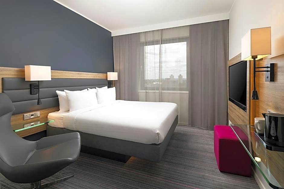 Moxy by Marriott London Stratford