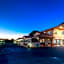 Country Roads Motor Inn