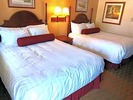 Queen Room with Two Queen Beds Non-Smoking