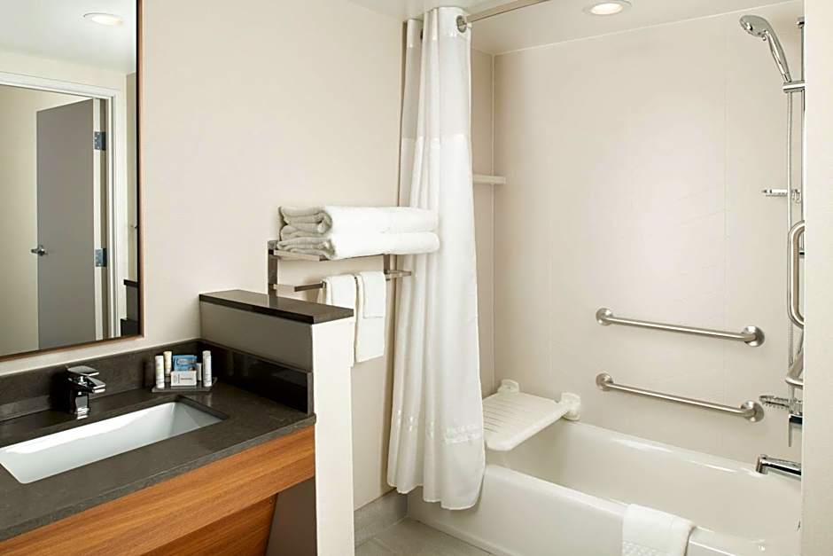 Fairfield Inn & Suites by Marriott Athens