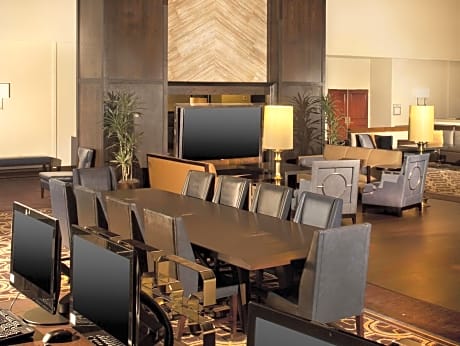 Club Suite