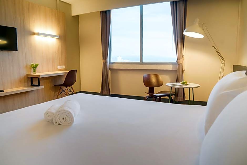 Lee Gardens Plaza Hotel - SHA Plus