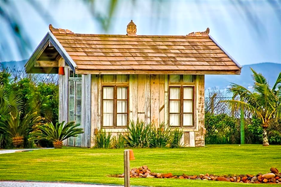 Praia Do Estaleiro Guest House Pousada