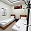 Grand Line Hotel