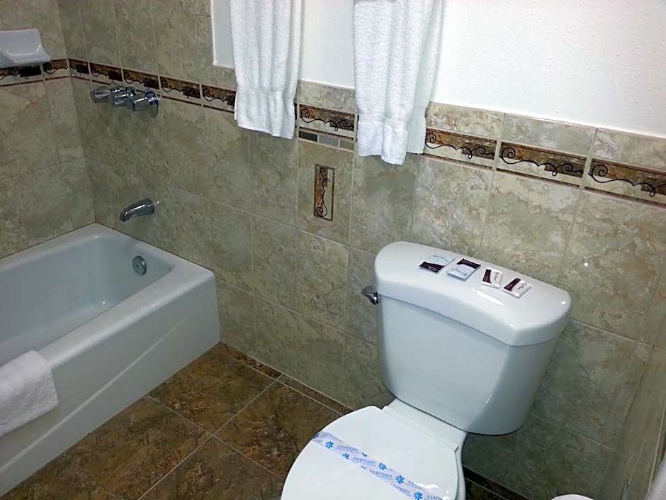 Tower Motel Long Beach