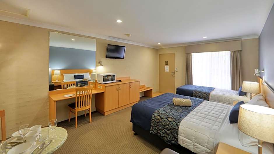 Edward Parry Motel and Apartments