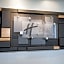 Holiday Inn Express Hotel & Suites Clinton By IHG
