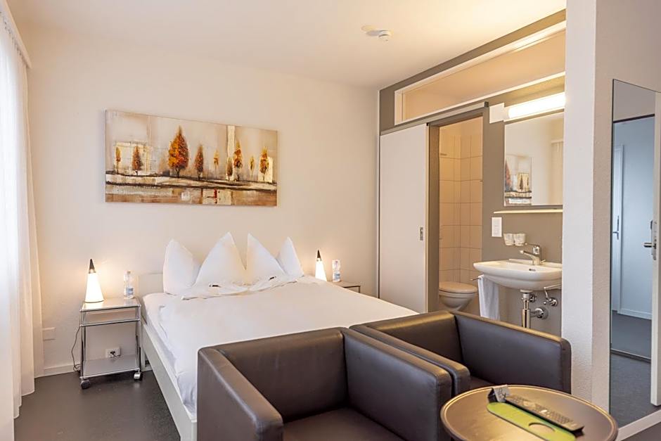 Hotel Bären Niederscherli