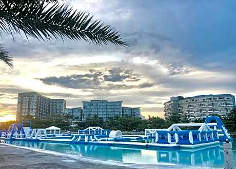 Solea Seaview Resort