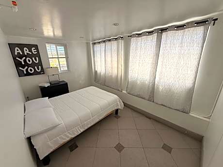 Culver City Hostel