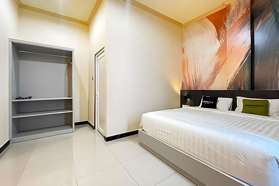 Urbanview Anelia Guest House Syariah Samarinda