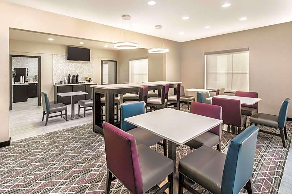 La Quinta Inn & Suites by Wyndham Rome