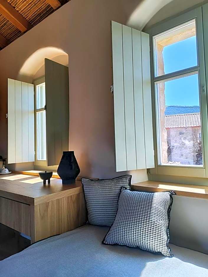 Ruga of Vamvakou Homes