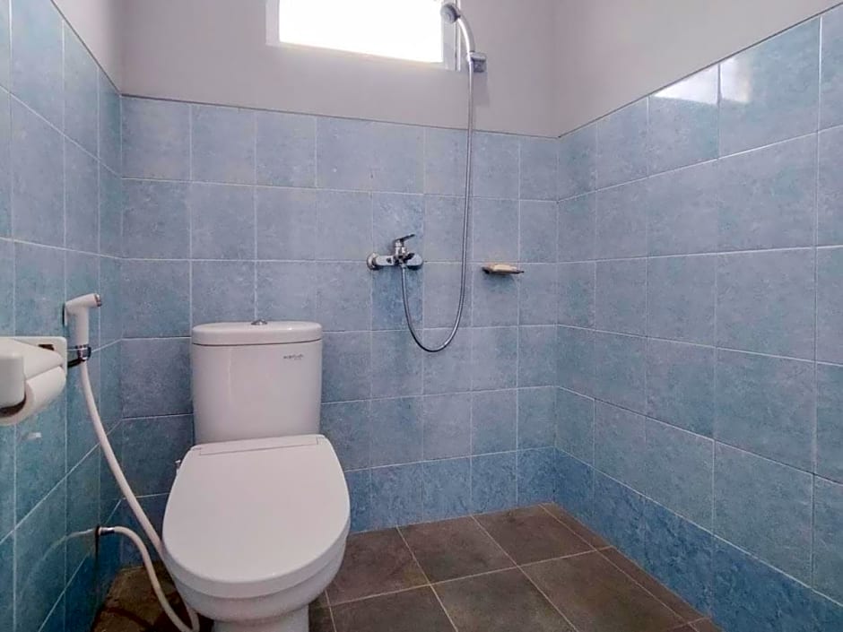 Villa Batu Tua Puncak Mitra RedDoorz